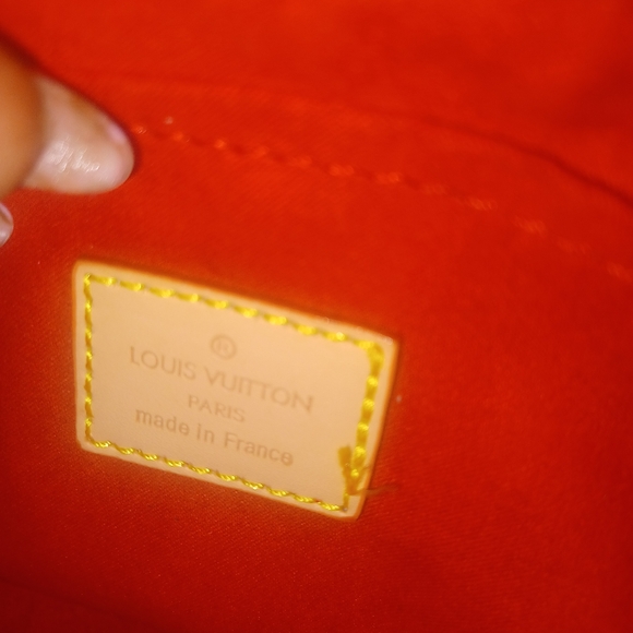 PURSE - Picture 4 of 4